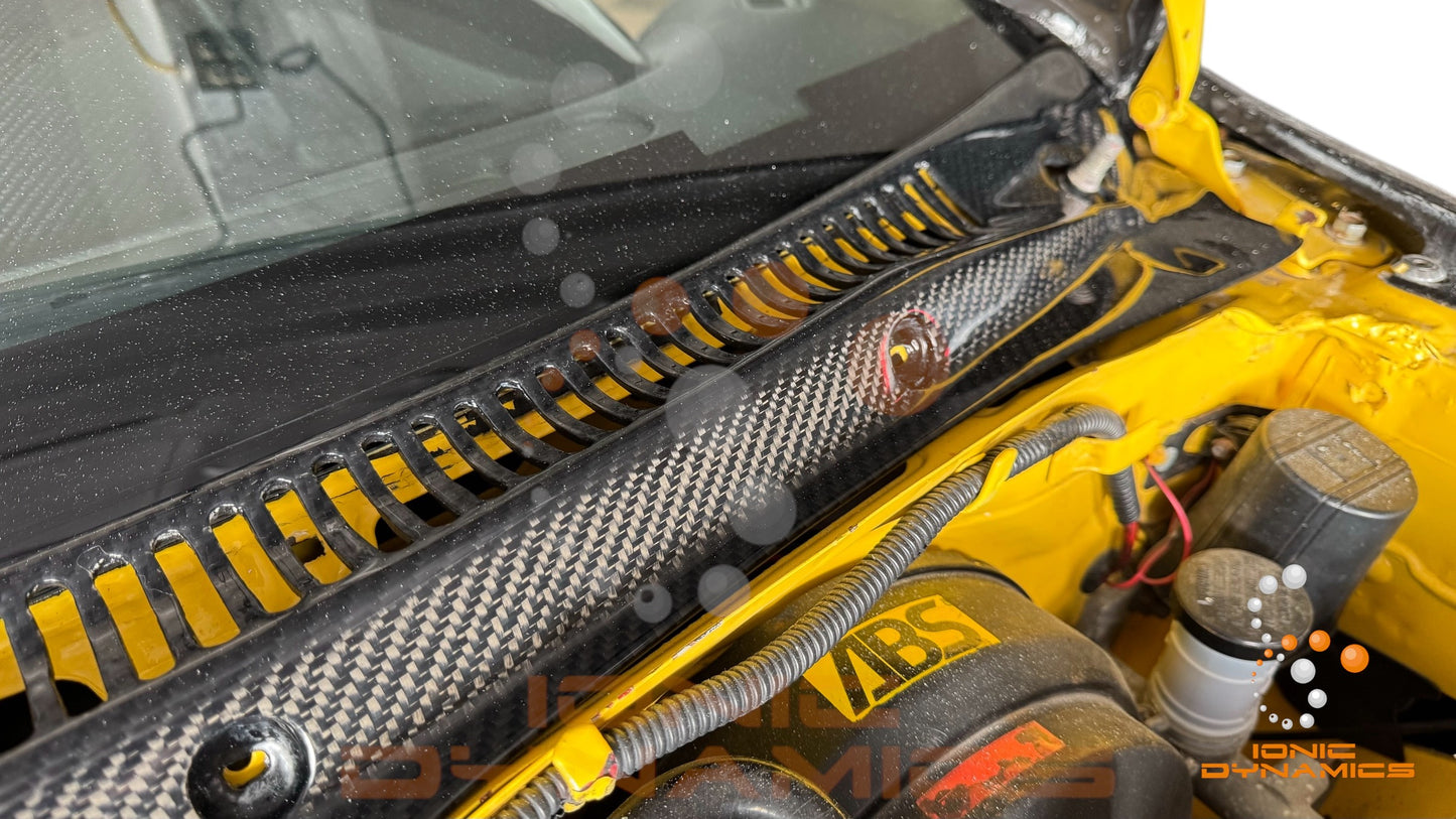 300zx vented cowl set. Fiberglass or Carbon for LHD models. Save $35 and $50