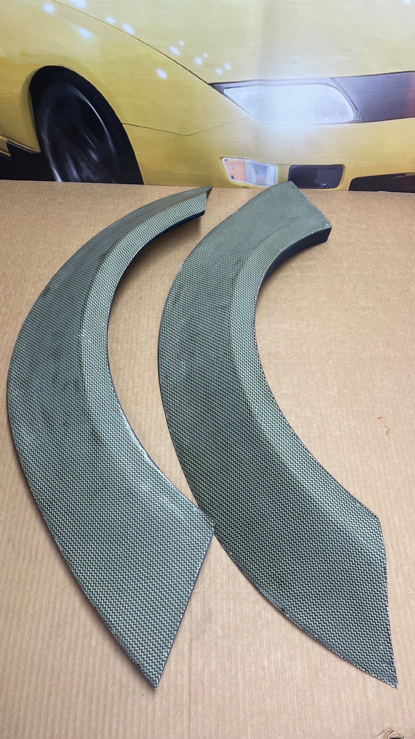 BMW 1M Visible Carbon/Kevlar rear fender flares/rear quarter panels
