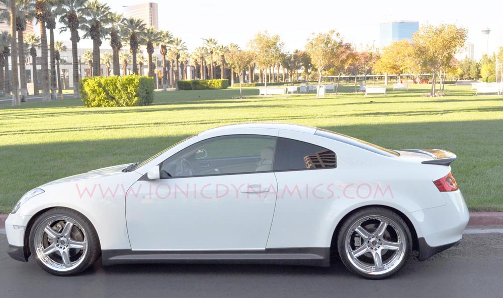 2003-2007 Non-sport G35 aero kit.