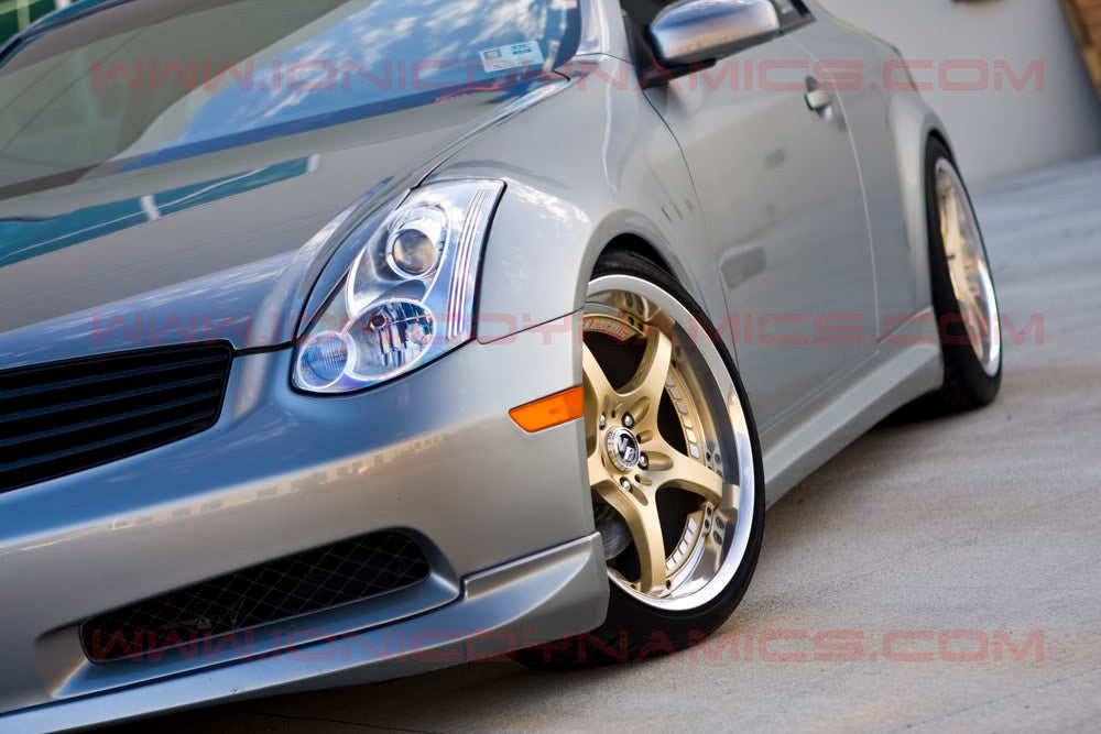 TAX REFUND SALE. 2003-2007 G35 Coupe OEM replica front lip.