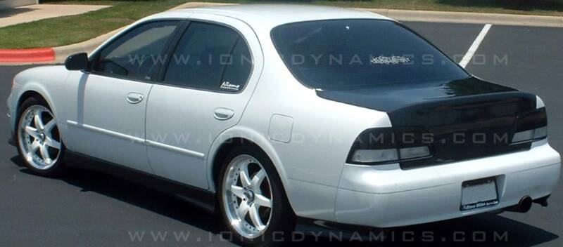 1997-1999 Nissan Maxima Carbon Fiber trunk lid